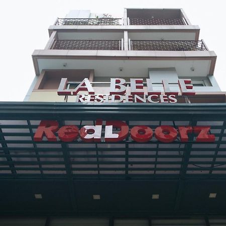 Reddoorz Plus At La Belle Residences Makati City Manila Exterior photo